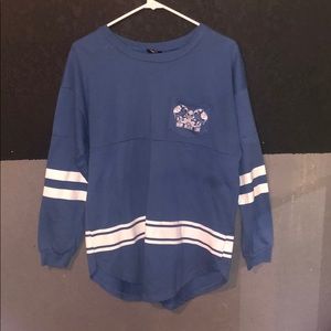 Blue long sleeve sweatshirt